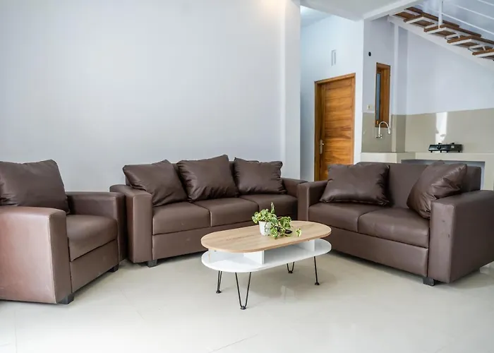 Azalia Homestay